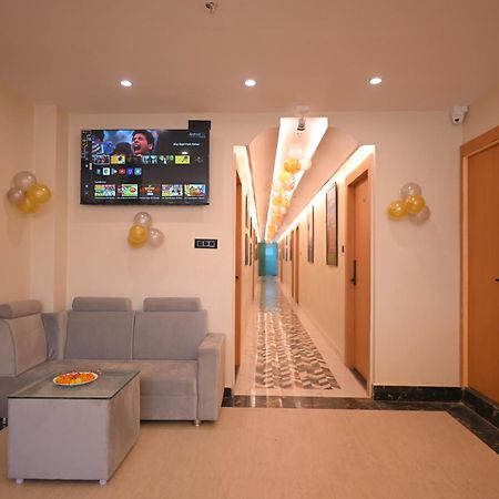 Sunrise Vista Inn Allāhābād Junction Dış mekan fotoğraf