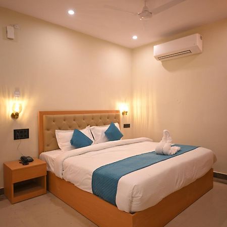 Sunrise Vista Inn Allāhābād Junction Dış mekan fotoğraf